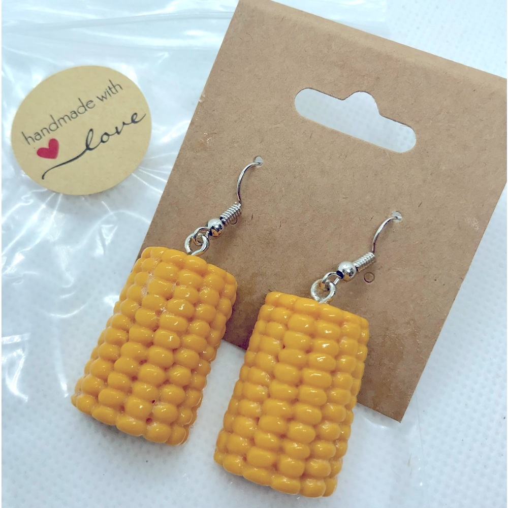 Hand made corn earrings 😍